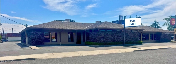 Listing Image #2 - Office for sale at 415 N 1st St, Yakima WA 98901