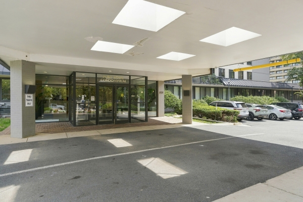 Listing Image #1 - Office for sale at 801 N Pitt Street, Unit 123, Alexandria VA 22942 Listing Image #1 - Office for sale at 801 N Pitt Street, Unit 123, Alexandria VA 22942