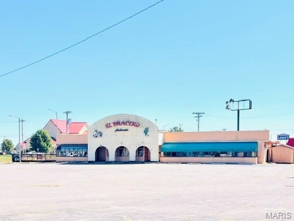 Listing Image #1 - Others for sale at 1103 S Main Street, Sikeston MO 63801