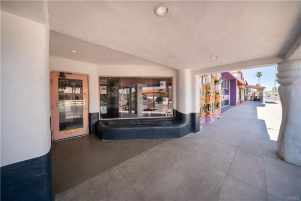 Listing Image #3 - Others for sale at 73489 29 Palms, 29 Palms CA 92277
