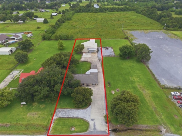 Listing Image #1 - Others for sale at 4688 Highway 27, Sulphur LA 70665