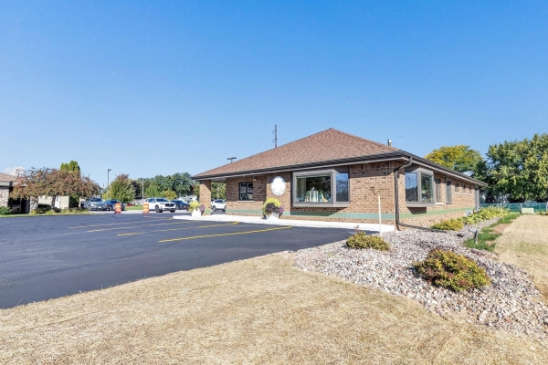 Listing Image #2 - Others for sale at 2345 E MASON Street, GREEN BAY WI 54302