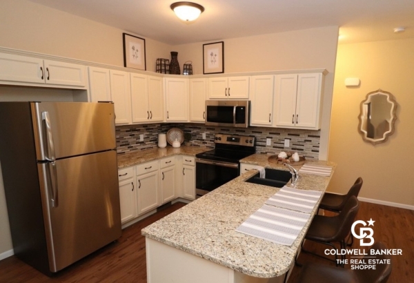 Listing Image #3 - Multi-family for sale at 2503-2611 Notting Hill Ct, Garden City KS 67846