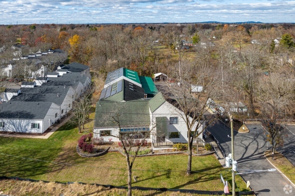 Listing Image #2 - Retail for sale at 230 Rt 206, Hillsborough NJ 08844