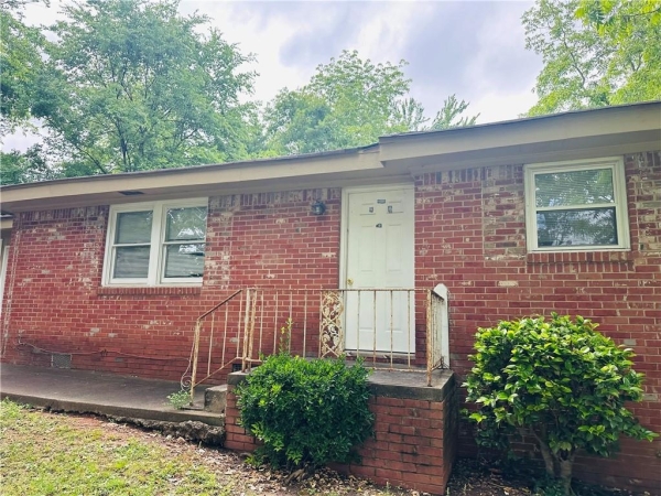 Listing Image #2 - Others for sale at 3724 Redan Road, Decatur GA 30032