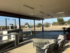 Listing Image #2 - Retail for sale at 3126 W Elkhorn Avenue, Caru CA 93609