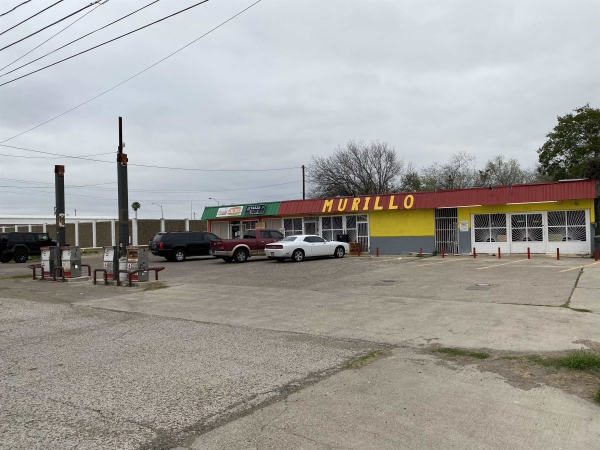 Listing Image #2 - Retail for sale at 3810 Saunders St, Laredo TX 78041 Listing Image #2 - Retail for sale at 3810 Saunders St, Laredo TX 78041