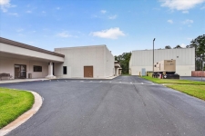 Listing Image #3 - Office for sale at 7201 NW 11th Place, Gainesville FL 32605