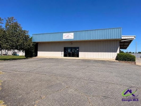Listing Image #3 - Industrial for sale at 302 & 320 Valley Drive, Perry GA 31069 Listing Image #3 - Industrial for sale at 302 & 320 Valley Drive, Perry GA 31069