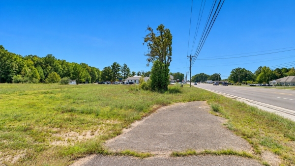 Listing Image #3 - Land for sale at 0 McArthur St, Manchester TN 37355 Listing Image #3 - Land for sale at 0 McArthur St, Manchester TN 37355