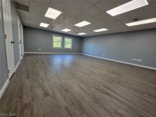 Listing Image #3 - Others for sale at 4466 Darrow Road #7, Stow OH 44224