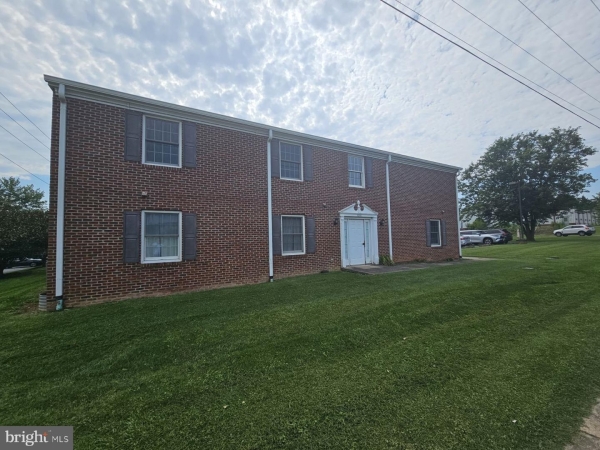 Listing Image #1 - Multi-family for sale at 9200 North Congress Street, New Market VA 22844 Listing Image #1 - Multi-family for sale at 9200 North Congress Street, New Market VA 22844