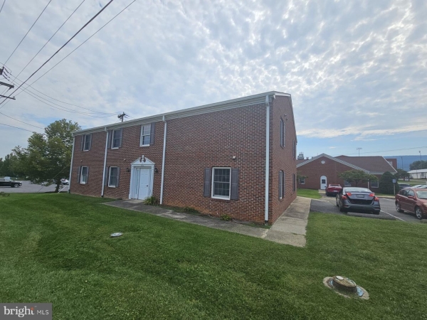 Listing Image #3 - Multi-family for sale at 9200 North Congress Street, New Market VA 22844 Listing Image #3 - Multi-family for sale at 9200 North Congress Street, New Market VA 22844