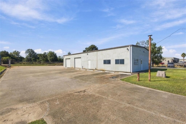 Listing Image #2 - Others for sale at 5608 E US-90 Highway E, Lake Charles LA 70615 Listing Image #2 - Others for sale at 5608 E US-90 Highway E, Lake Charles LA 70615