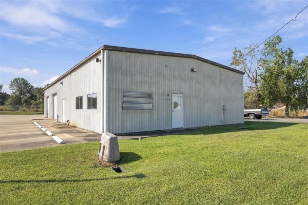 Listing Image #3 - Others for sale at 5608 E US-90 Highway E, Lake Charles LA 70615 Listing Image #3 - Others for sale at 5608 E US-90 Highway E, Lake Charles LA 70615