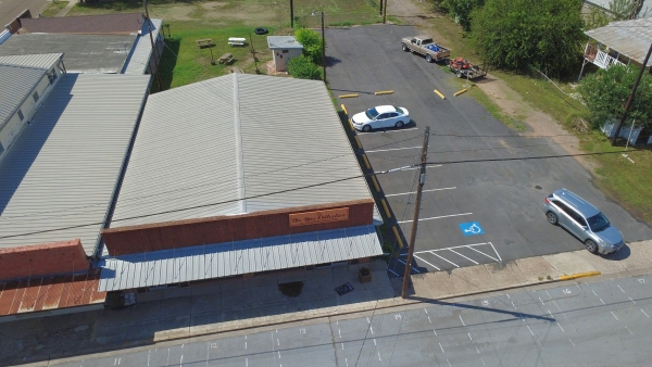 Listing Image #2 - Retail for sale at 225 W ROBERTSON ST, San Benito TX 78586