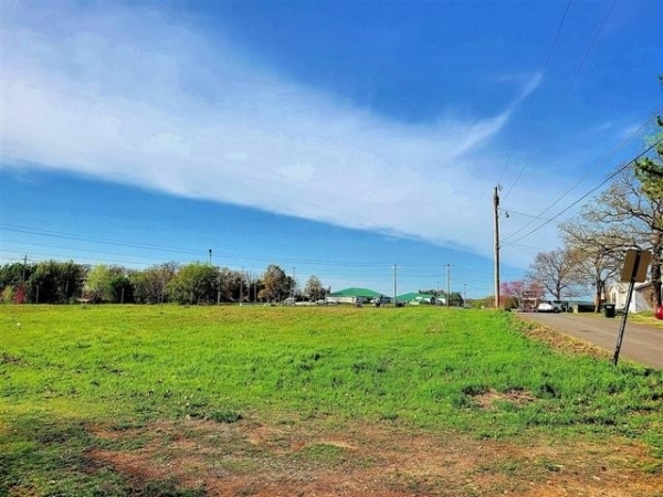 Listing Image #1 - Others for sale at 600 Sooner Drive, Tahlequah OK 74464 Listing Image #1 - Others for sale at 600 Sooner Drive, Tahlequah OK 74464