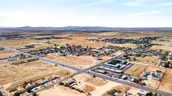 Listing Image #2 - Others for sale at 11398 Bartlett, Adelanto CA 92301
