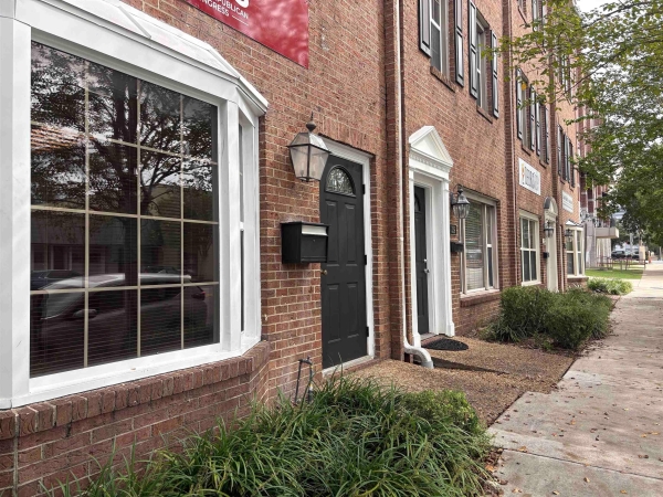 Listing Image #1 - Office for sale at 343 N Monroe Street, Tallahassee FL 32301 Listing Image #1 - Office for sale at 343 N Monroe Street, Tallahassee FL 32301