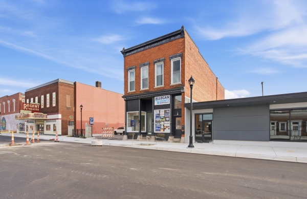 Listing Image #2 - Retail for sale at 221 Trowbridge Street, Allegan MI 49010 Listing Image #2 - Retail for sale at 221 Trowbridge Street, Allegan MI 49010