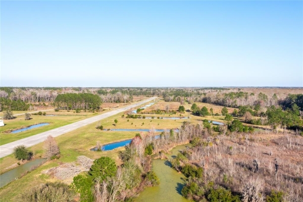 Listing Image #2 - Others for sale at 4430 SW County Rd 18a, Lake Butler FL 32054