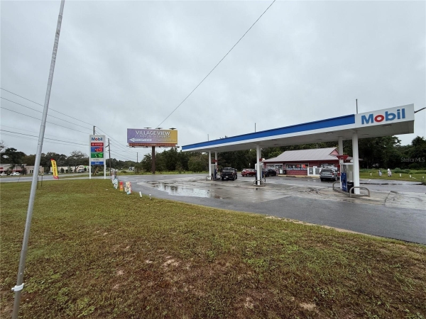 Listing Image #1 - Retail for sale at 14725 S Us Highway 441, SUMMERFIELD FL 34491 Listing Image #1 - Retail for sale at 14725 S Us Highway 441, SUMMERFIELD FL 34491