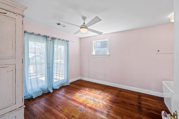 Listing Image #4 - Others for sale at 2702 S 2ND ST, Austin TX 78704