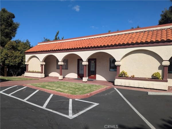 Listing Image #1 - Office for sale at 8260 Morro, Atascadero CA 93422