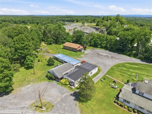 Listing Image #2 - Others for sale at 106 N Franklin Street, Plainfield Twp PA 18072