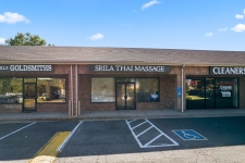Retail property for sale in Oakton, VA