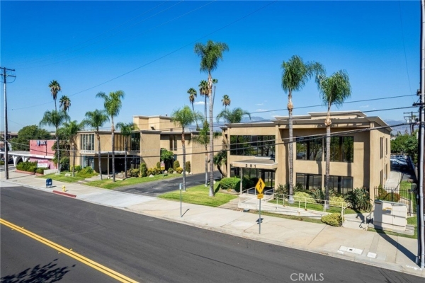 Listing Image #2 - Others for sale at 281 E Workman, Covina CA 91723