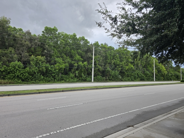 Listing Image #4 - Land for sale at 10195 South Jog Road, Boynton Beach FL 33437 Listing Image #4 - Land for sale at 10195 South Jog Road, Boynton Beach FL 33437