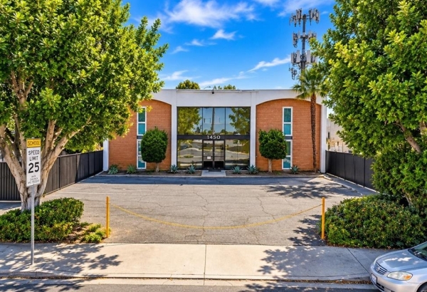 Listing Image #2 - Industrial for sale at 1450 W Industrial Park, Covina CA 91722 Listing Image #2 - Industrial for sale at 1450 W Industrial Park, Covina CA 91722