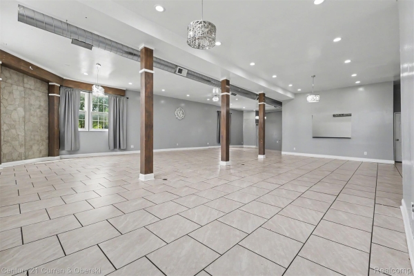 Listing Image #3 - Others for sale at 4187 Junction Avenue, Detroit MI 48210