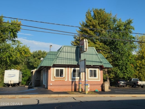 Listing Image #3 - Retail for sale at 530 N. Front St, Milton PA 17847 Listing Image #3 - Retail for sale at 530 N. Front St, Milton PA 17847