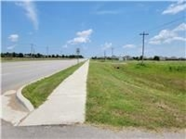 Listing Image #1 - Others for sale at 6498 East Highway 20, Collinsville OK 74021
