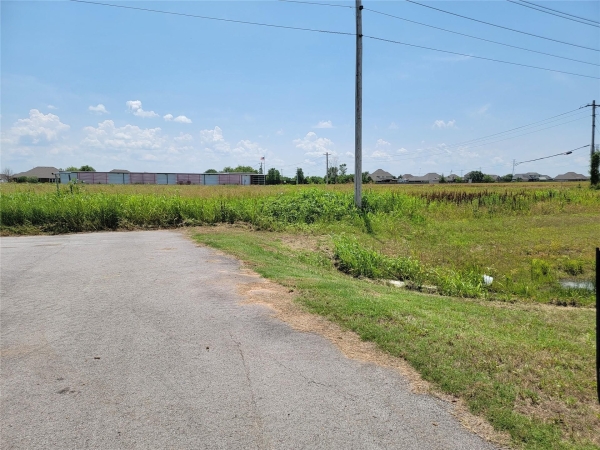 Listing Image #3 - Others for sale at 6498 East Highway 20, Collinsville OK 74021