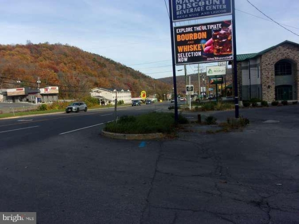 Listing Image #2 - Retail for sale at 1312 National Highway, Cumberland MD 21502 Listing Image #2 - Retail for sale at 1312 National Highway, Cumberland MD 21502