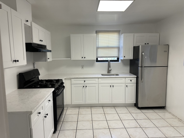 Listing Image #2 - Multi-family for sale at 107 Lincoln Avnue, New Rochelle NY 10801 Listing Image #2 - Multi-family for sale at 107 Lincoln Avnue, New Rochelle NY 10801