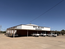 Retail property for sale in Snyder, TX