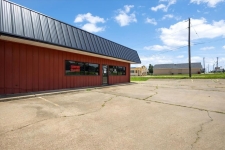 Listing Image #3 - Others for sale at 415 S Highway 37 S, Mount Vernon TX 75457