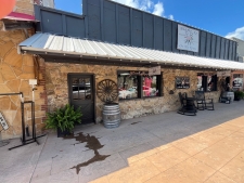 Retail property for sale in Mountain View, AR