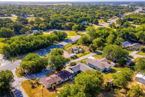 Listing Image #2 - Others for sale at 200 S Parkway Drive, Alvarado TX 76009 Listing Image #2 - Others for sale at 200 S Parkway Drive, Alvarado TX 76009
