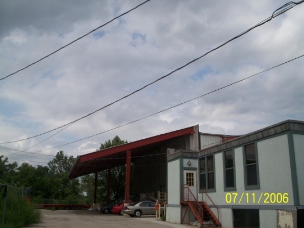 Listing Image #1 - Industrial for sale at 5318 Bluebanks, Kansas City MO 64130