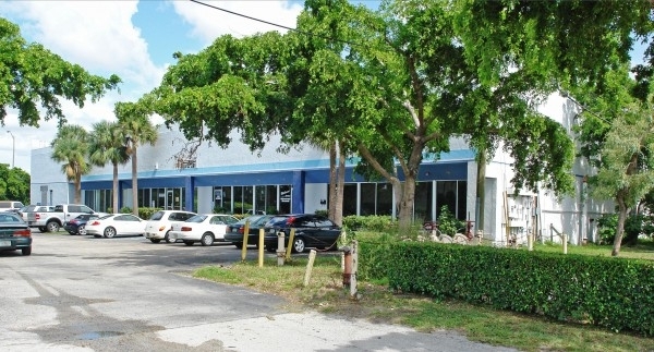 Listing Image #1 - Industrial for sale at 2141 Blount Road, Pompano Beach FL 33069