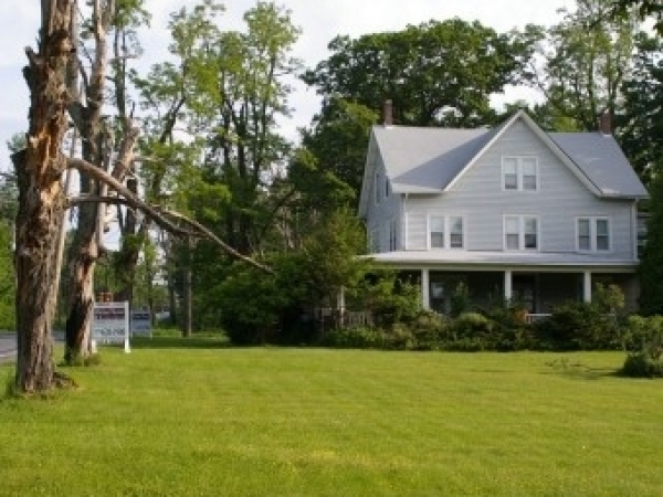 Listing Image #1 - Multi-Use for sale at 121 Sterling RD, Mount Pocono PA 18344