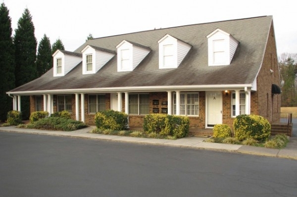 Listing Image #1 - Office for sale at 860 Salisbury Road, Kernersville NC 