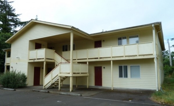 Listing Image #1 - Multi-family for sale at 661 Sunsett Ave NE, Ocean Shores WA 98569