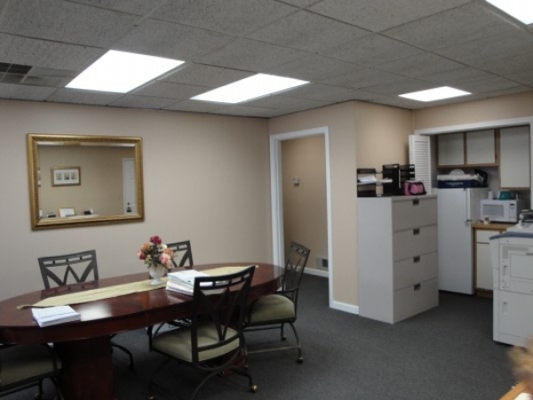 Listing Image #1 - Office for sale at 1 Bridgeview Cir - Unit 9, Tyngsborough MA 01879