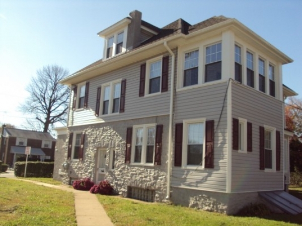 Listing Image #1 - Office for sale at 433 Burmont Rd, Drexel Hill PA 19026